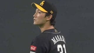 レーザー送球が「ドンピシャすぎる」　鷹ドラ2の強肩は「まじでギータ2世やないか」