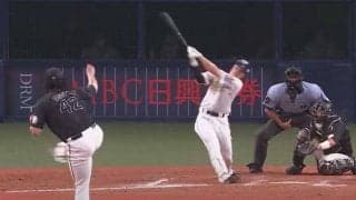 「伝家の宝刀が魔球」　わずか4分で終わらせた“剛腕”のボールが「打てるわけない」