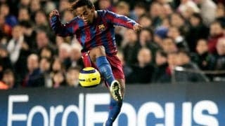 型に“はまらない”のは悪か　平凡なしつけでは磨かれなかったロナウジーニョの天才性