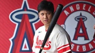 【MLB】大谷翔平の出場試合でファン乱入　一時中断で球場騒然、スタッフに連れられ退場