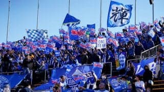 「ん？ここから再開か」「これはレア」J2で“試合開始２秒”でゴール決まる！ 9万回再生された、誤審で異例の再試合が生んだ「貴重場面」