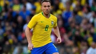 リバプールへ電撃加入のアルトゥール、マージーサイド・ダービーには間に合わず…