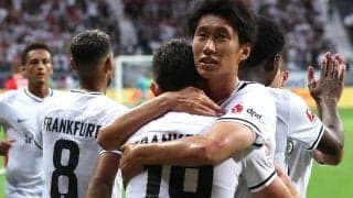 「感動する」「何度見ても良い」鎌田大地が美しい流れからダイビングヘッド！ 今季公式戦5ゴール2アシストに「覚醒したな」「絶好調」