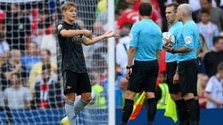 「レフェリーはプレーオンだと」開幕からの連勝ストップのアーセナル、ウーデゴールはVARでの先制取り消しに言及「一貫性を求めるだけ」