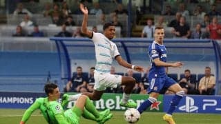 金星ビューティフルゴール！ CLで\"チェルシー粉砕\"の一撃が｢話題｣!! ディナモ・ザグレブFWが決めた技あり｢決勝ゴール｣