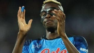 ナポリ、CL初戦でオシムヘンが負傷交代… 筋肉系のトラブルか