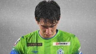 湘南・山口智監督「“残念”という一言だけ」マリノス戦で問われるエンブレム下の文字【横浜FMvs湘南】