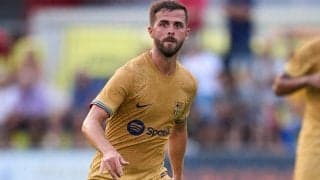 「何か違うものを期待していたけど…」夢のバルサ移籍も退団ピャニッチが感謝のメッセージ「ずっと光栄に思い続ける」