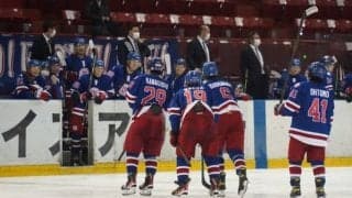 [アイスホッケー] 粘って決めた７得点　連覇へ向けて白星発進！