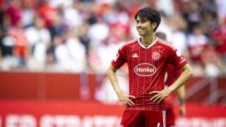 「かっこよすぎや死人出るぞ」田中碧がアシスト後に魅せた「裏ピース＆サムアップ動画」にファン歓喜！ 24歳の初試合を白星で飾る！