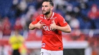 「松尾が引くくらい感情爆発させてる」浦和FWシャルクの得点後の「熱すぎる姿」が浦和サポの心を掴んだ！ 「ヴァモーー!!!」の咆哮に、「熱い男最高」