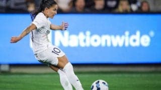 長野風花の眼前でブラジル女子代表MFがダイブ疑惑? PKではパネンカを決める「史上最弱のPKに違いない！」