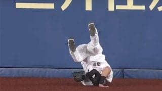 清宮幸太郎もあきらめの表情…迷いなしの“超加速＆空中好捕”が「神様です」