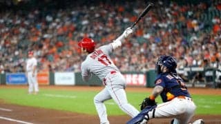 【MLB】大谷翔平、「正体がエイリアンだとばれた」と米メディア　右手一本で運んだ34号を“人間離れ”と指摘