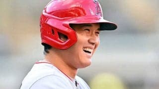 大谷翔平が「キッズたちにサイン」　敵地で優しい対応に米実況席も称賛「クールだ」
