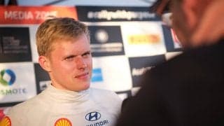 オィット・タナック、同じ島出身のロベルト・ビルベスのジュニアWRCタイトル獲得を賞賛