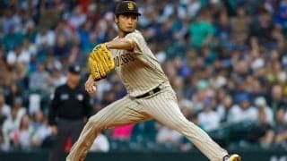 ダルビッシュ、8回2安打7Kの快投で10年ぶり14勝目　米称賛「またも驚くべき仕事」