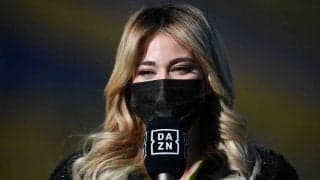 「バルサが3-0で勝ったら“裸”でカンプ・ノウに行く」『DAZN』のイタリア人美女レポーターの誓いはデマ
