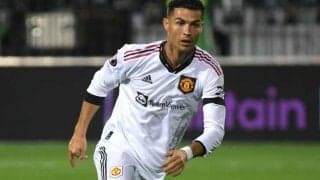 「選手として普通の対応」ハーフタイムに女性ファンから求められた写真撮影をC・ロナウドが拒否「ファンへの態度じゃない」