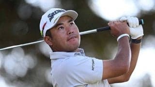 松山英樹、高弾道ニアピンショットで予選落ち危機を回避　米注目「月へ送り出した」