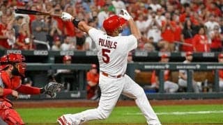 【MLB】698号のホームラン球を“贈呈”…プホルスの神対応をファン称賛「素晴らしい人間性」