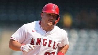 「大谷さん以上に似てない笑」　配布されたトラウト人形に日本ファンも興味「欲しい」