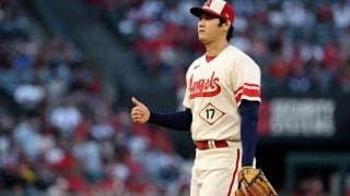 【MLB】大谷翔平が「猫のような反応」　咄嗟の“瞬間美技”が「とんでもなくカッコいい」