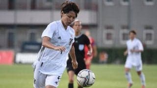 「美しい」「目を引く」熊谷紗希らの「エプロンドレス動画」が9万回再生の大反響！ ビールを手にした姿にファンは「一緒に飲みたい」