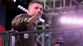 ポドルスキが新加入の日本人に兄貴っぷりを発揮！ 逆転勝利のヒーローにサポーターの煽りを伝授