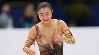 フィギュア坂本花織、後輩Vを喜ぶ“優しい気遣い”に海外ファン虜「ポスターにしたい」