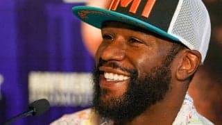 メイウェザー、日本で買ったダイヤだらけの高級時計に海外羨望「いくつあるんだ」