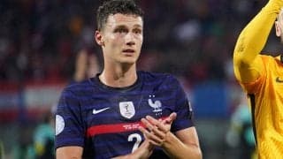 「これはボレー職人」ロシアW杯・ベストゴールのDFパヴァールが驚愕のジャンピングボレーを披露！「相変わらず上手い」