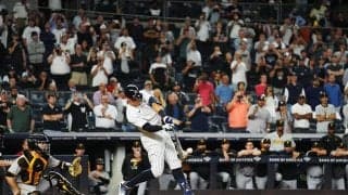 【MLB】“2000万円のHR球”キャッチしたのに即返還　ジャッジの60号めぐる大学生の善行