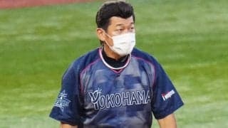 “左対左は不利”のセオリー無視　DeNA三浦監督が代打・関根を送った根拠と閃き
