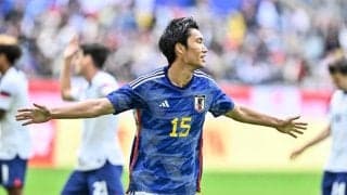 「FWセンスがないとできない」 鎌田大地がアメリカ戦で｢完全フリー化の先制ゴール｣決めた！ 森保ジャパンにもたらした、トップ下での抜群の攻撃センス！