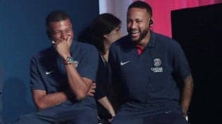 ネイマールが不快感？ ムバッペの名前が出た途端に明らかに表情が曇る…今季はPKを巡る騒動も