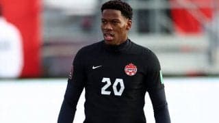 カナダ代表は新ユニフォームを手にできず…選手がゴールパフォーマンスでナイキに抗議！