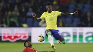 「モドリッチから影響受けてる」マドリードFWヴィニシウスが「鮮やかアウトサイドクロス」で決定機創出! 「1.3万いいね」のスーパープレー