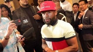 メイウェザーへの花束投げ捨てに大ブーイング　米ファン「リスペクトない」「本当に無礼」