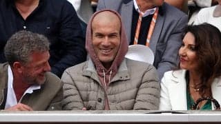 あのジダンが落馬!? 大バズりの理由は華麗すぎる受け身「何をやっても華麗だ」「エレガント」