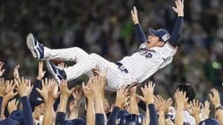 ヤクルト劇的勝利で連覇達成。レジェンドOBが語る「2022年のスワローズ」「高津采配の妙」「村上宗隆の存在感」