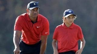 13歳ウッズ愛息、アルバトロス寸前の一打も　父顔負け「68」に米称賛「クローンだ」