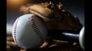 56号本塁打の期待が高まる村上宗隆への申告敬遠は是か非か？「プロ野球のあるべき姿」を考える