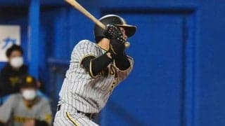 阪神・中野拓夢が2日連続の先頭打者弾　最多安打獲得へ…市川のカーブを右翼席に運ぶ