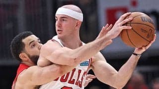 人気者のカルーソがNBAから背番号変更を拒否された理由とは？