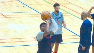 【NBA】プレシーズン凱旋試合の公開練習　八村塁は「完璧なツアーガイド」とアンセルドHCが絶賛!?