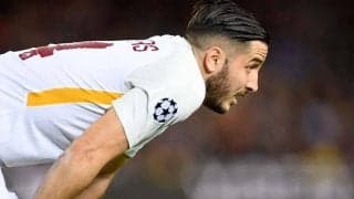 「死を覚悟」中東移籍のマノラスがライオンと柵なしで接近するもその直後…「これは誰でもビビる」