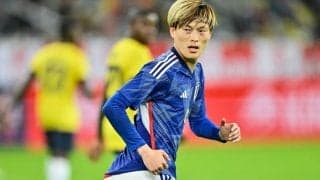 ｢こーゆーの面白い｣!! 古橋亨梧がセルティックのレジェンド・中村俊輔の16年前の｢伝説的FKゴール｣を観る動画に反響! ｢かわいいやん｣などと話題となった｢シュール動画｣】