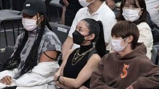 NBAの客席1列目5人組が話題　大物だらけだった3日間、広瀬すずもBTSも「画力が凄い」
