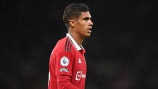 宿敵戦で完敗のユナイテッド、ヴァランが前半途中に負傷交代